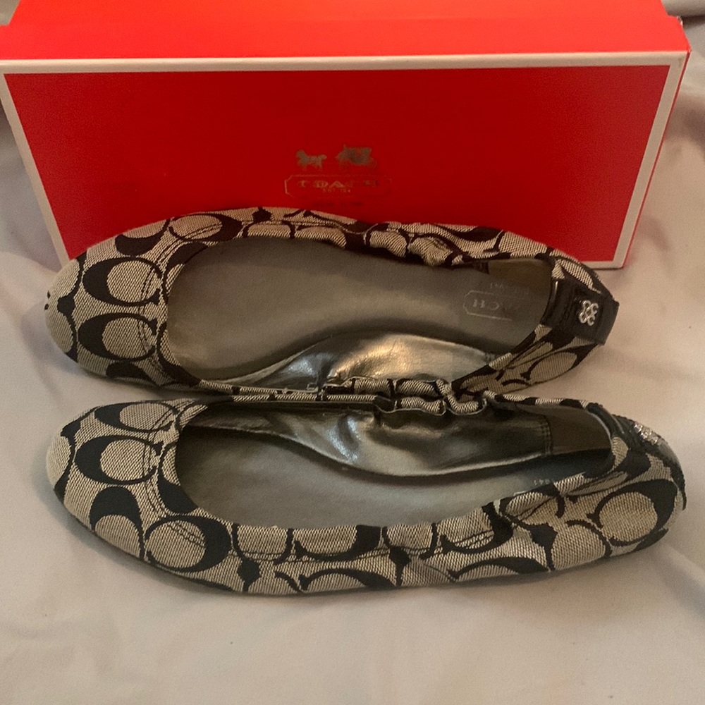 Coach size 8 signature ballet flats